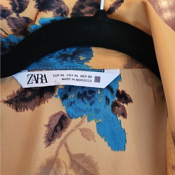 Zara Women's XL Button Up Blouse Date Night and Vacation Worthy! - Picture 2 of 6